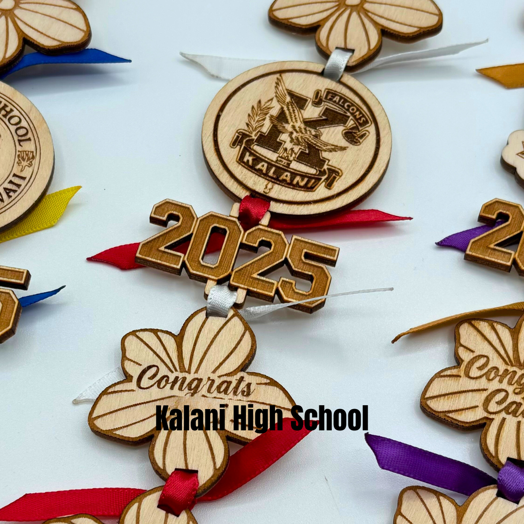 Lei with Wood Stripped Flowers - Choose Your School
