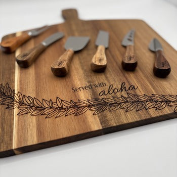 Charcuterie Set - 15.75” x 13.25” - “Served With Aloha” Maile