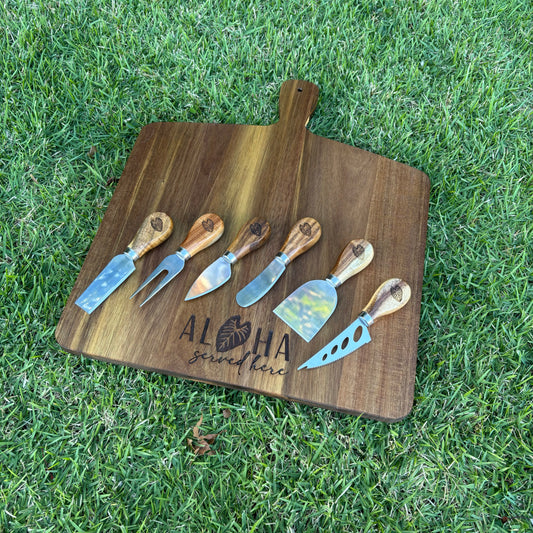 Charcuterie Set - 15.75” x 13.25” - “Aloha Served Here” Taro