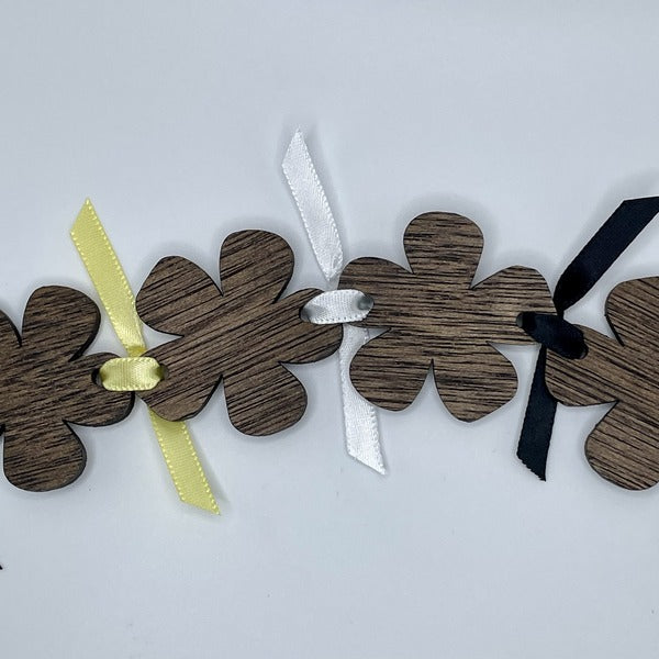 Lei with Wood Simple Flowers - Three Colors