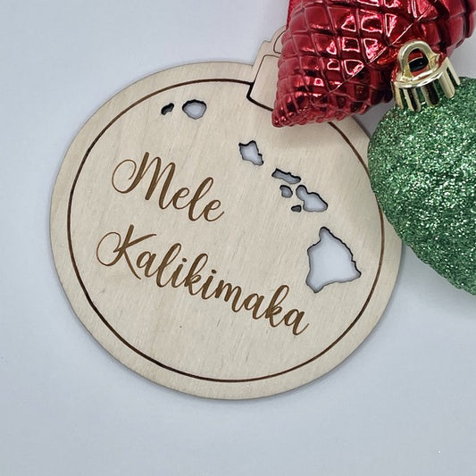 Ornament - “Mele Kalikimaka” with Hawaiian Islands Cutout